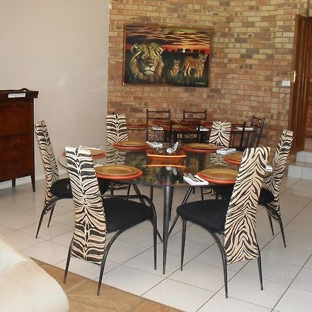 8 Royal Palm B&B Umhlanga Exterior photo