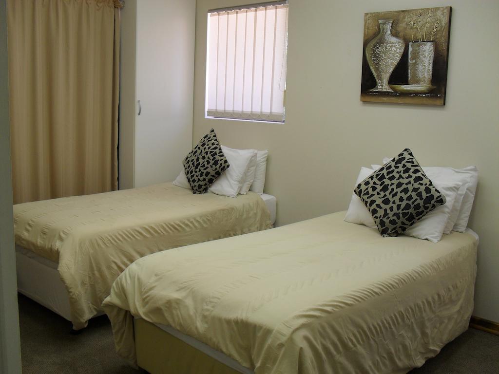 8 Royal Palm B&B Umhlanga Room photo